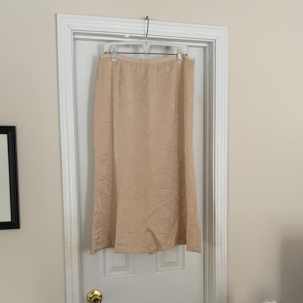 Harve Benard Textured Tan Midi‎ Skirt
